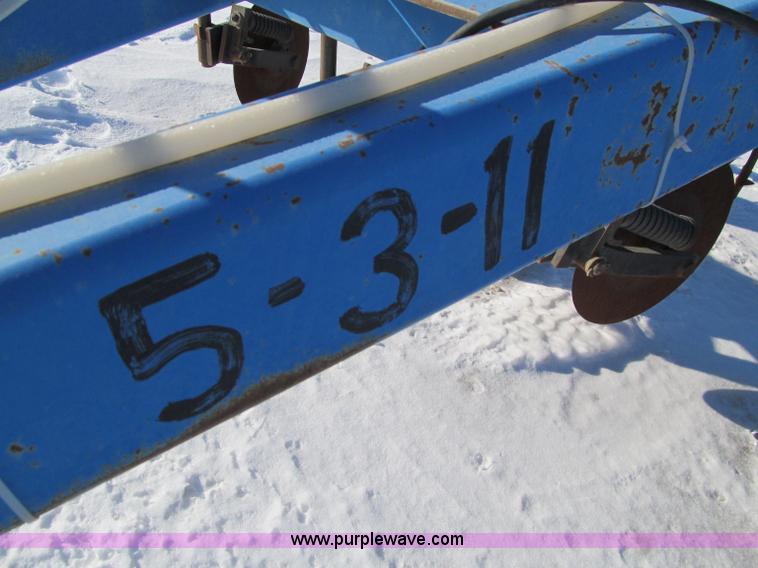 image for item D7055 DMI 3300 Nutri-Placer anhydrous ammonia applicator