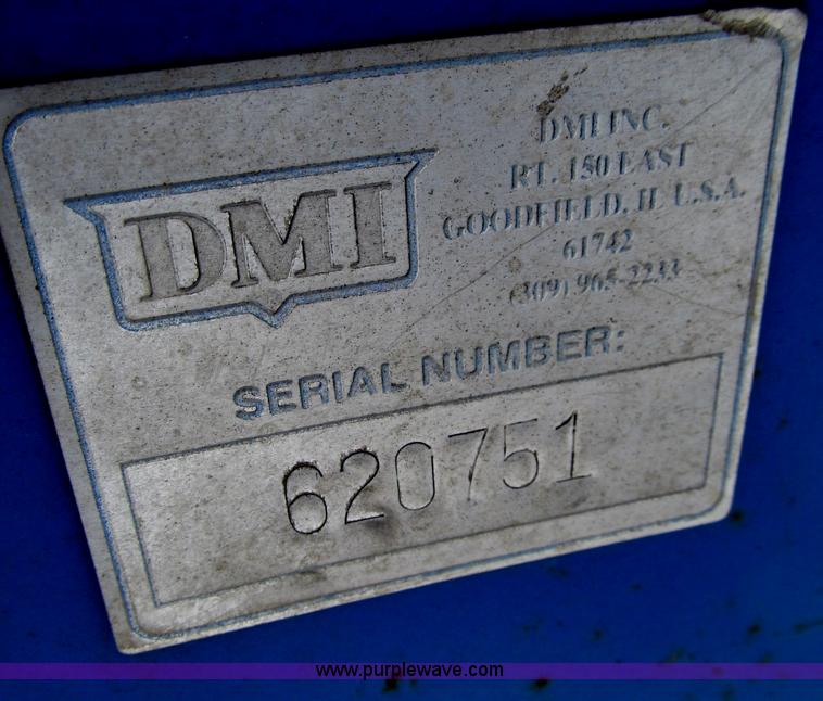 image for item D7055 DMI 3300 Nutri-Placer anhydrous ammonia applicator