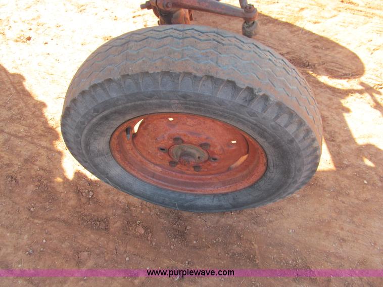 image for item E7530 1963 International Farmall 504 row crop tractor