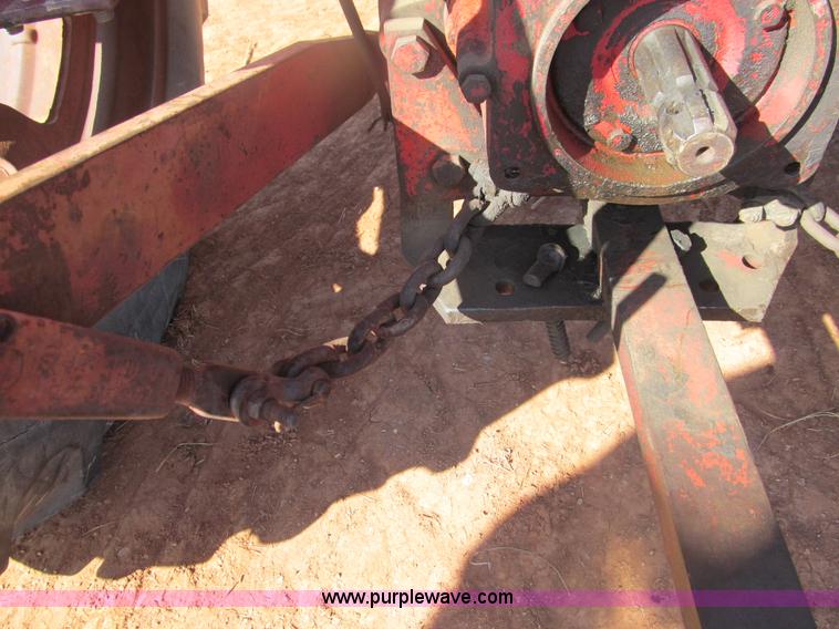 image for item E7530 1963 International Farmall 504 row crop tractor