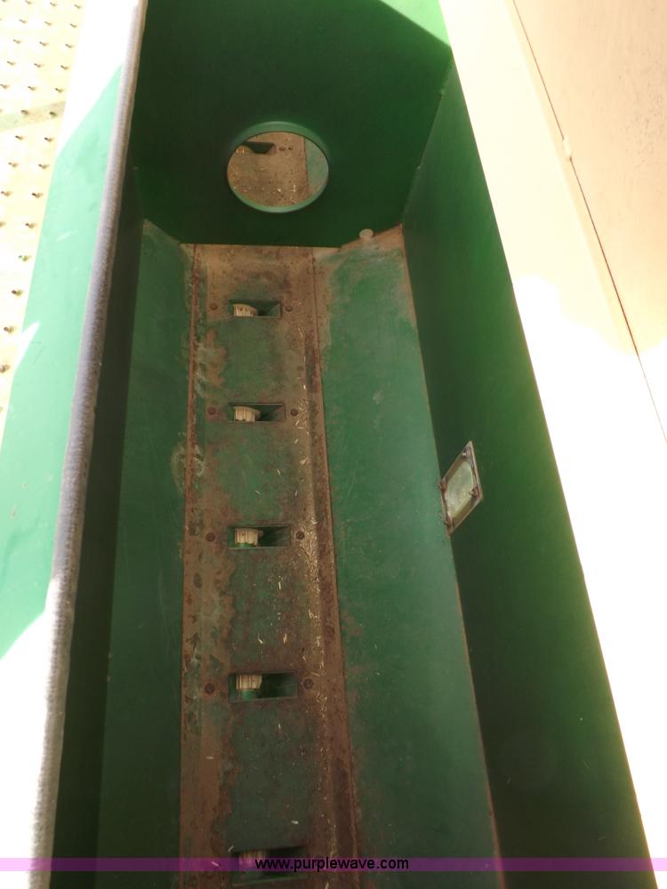 image for item F6332 1990 Great Plains Solid Stand 20 grain drill