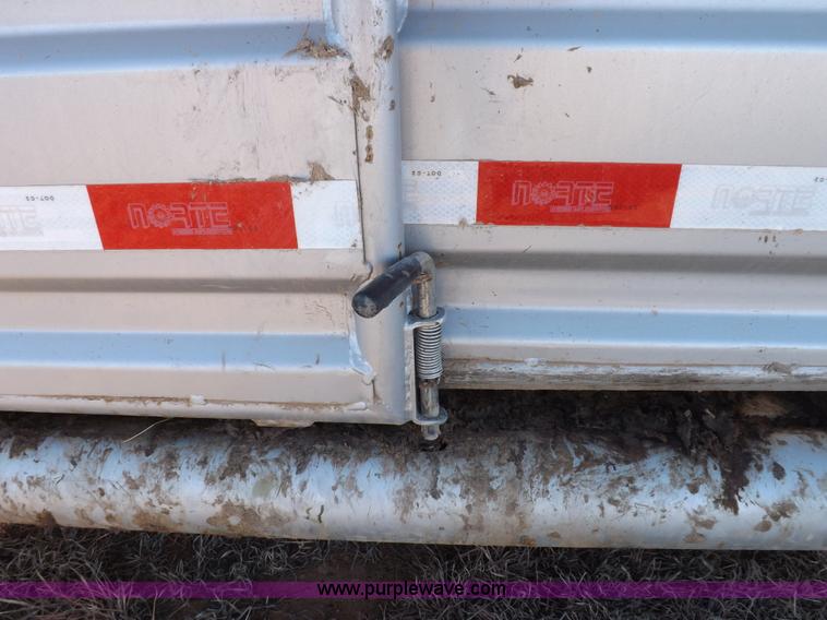 image for item F6352 2011 Norte 24' gooseneck livestock trailer