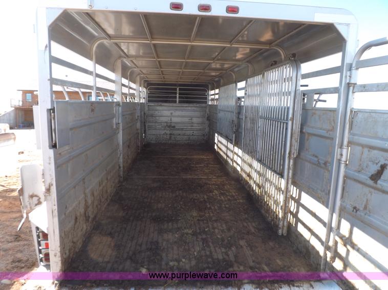image for item F6352 2011 Norte 24' gooseneck livestock trailer