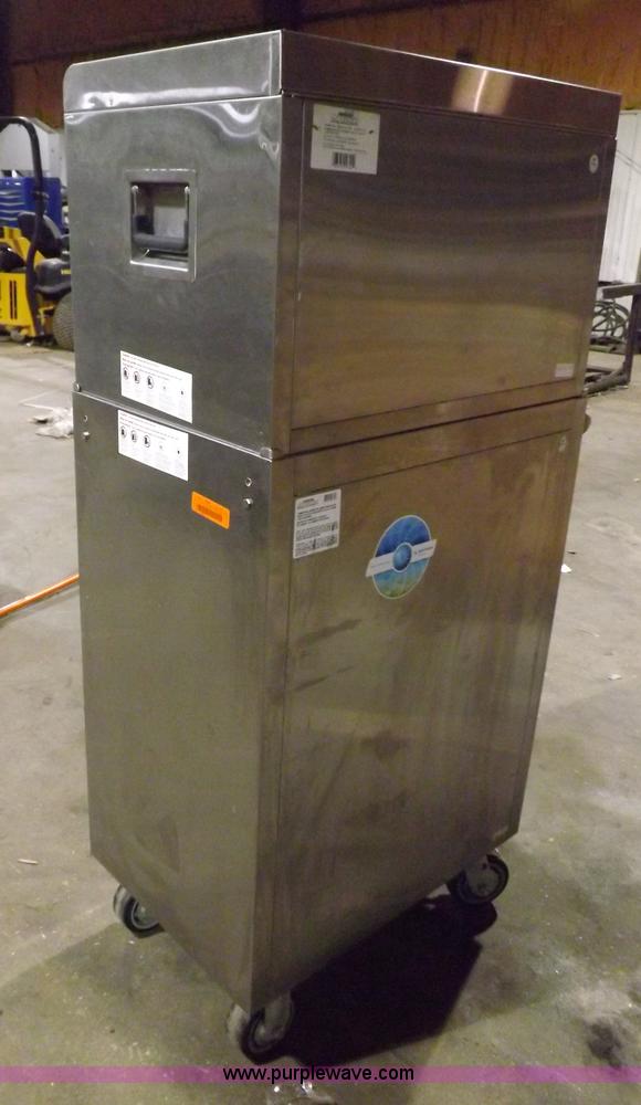 image for item F6365 Master Craft toolbox