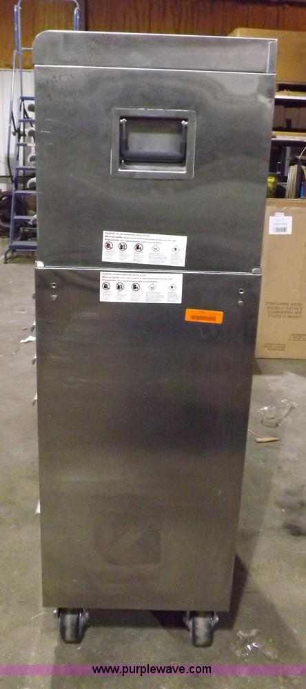 image for item F6365 Master Craft toolbox