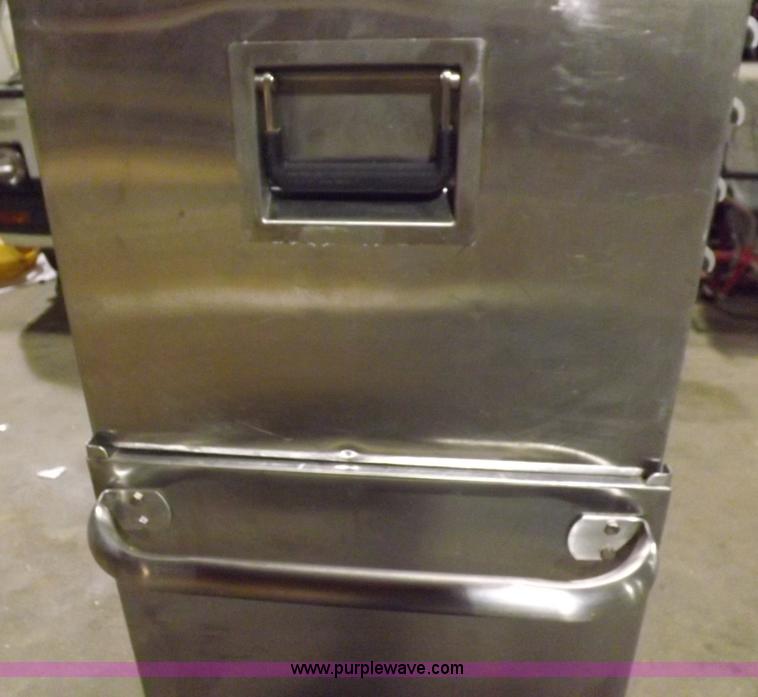 image for item F6365 Master Craft toolbox