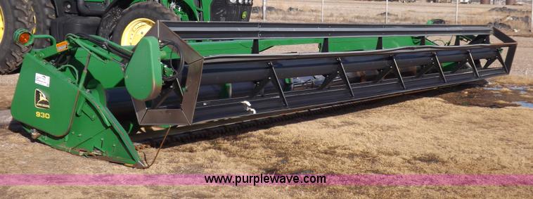 image for item F6366 John Deere 930 rigid header
