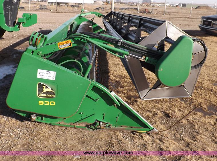 image for item F6366 John Deere 930 rigid header