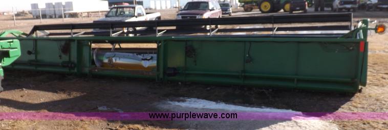 image for item F6366 John Deere 930 rigid header