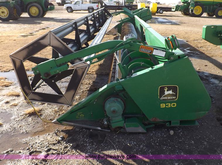 image for item F6366 John Deere 930 rigid header