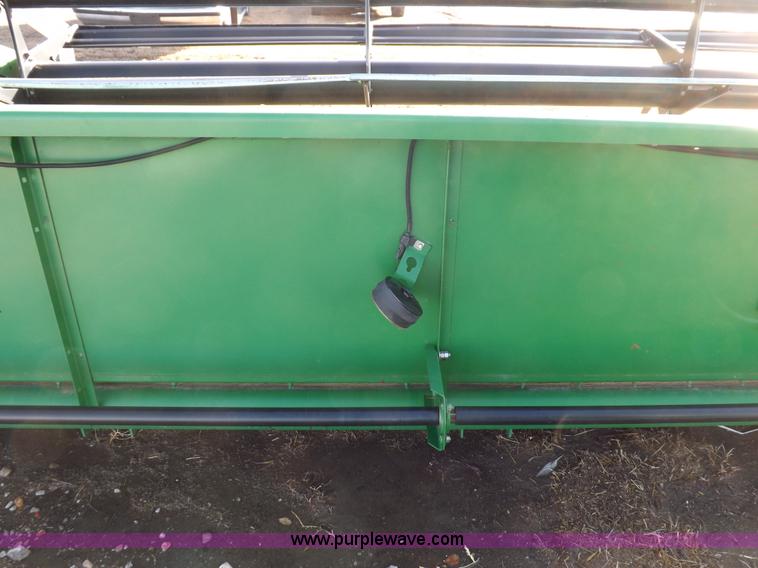 image for item F6366 John Deere 930 rigid header