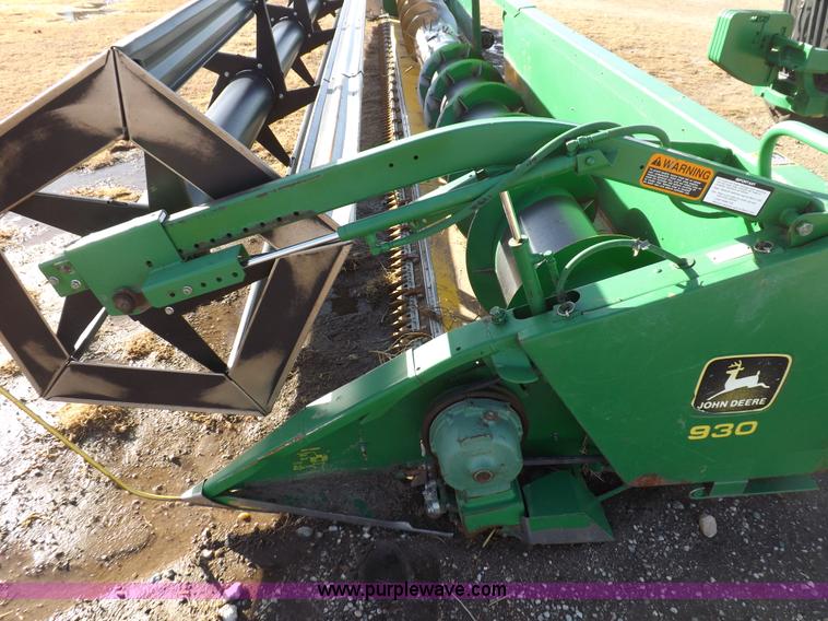 image for item F6366 John Deere 930 rigid header