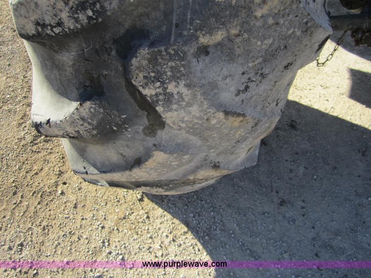 image for item F6569 1999 New Holland TL90 MFWD tractor