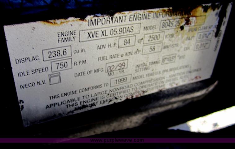 image for item F6569 1999 New Holland TL90 MFWD tractor