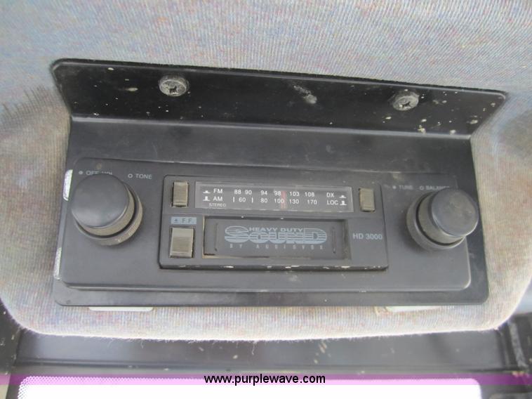 image for item F6569 1999 New Holland TL90 MFWD tractor