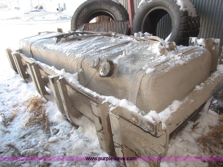 image for item K9637 65 gallon fuel tank removed from GMC Thomas school bus