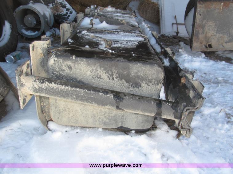 image for item K9637 65 gallon fuel tank removed from GMC Thomas school bus