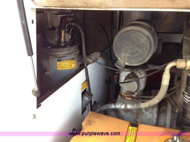 image for item B1511 Chicago Pneumatic CPS185 air compressor