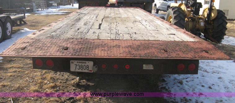 image for item B8444 1996 Landoll Haul 0LL tilt deck equipment trailer