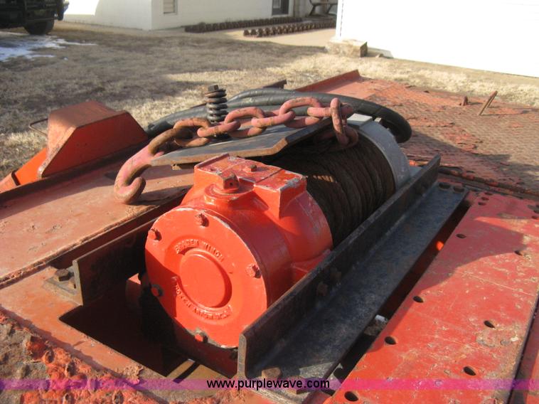 image for item B8444 1996 Landoll Haul 0LL tilt deck equipment trailer