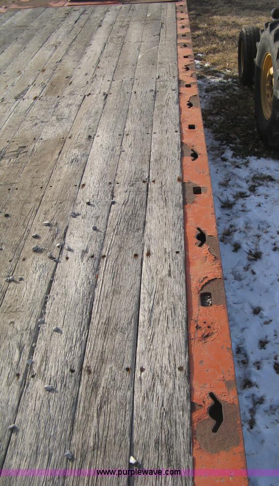 image for item B8444 1996 Landoll Haul 0LL tilt deck equipment trailer