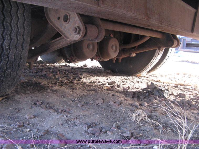 image for item B8444 1996 Landoll Haul 0LL tilt deck equipment trailer