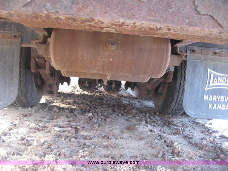 image for item B8444 1996 Landoll Haul 0LL tilt deck equipment trailer