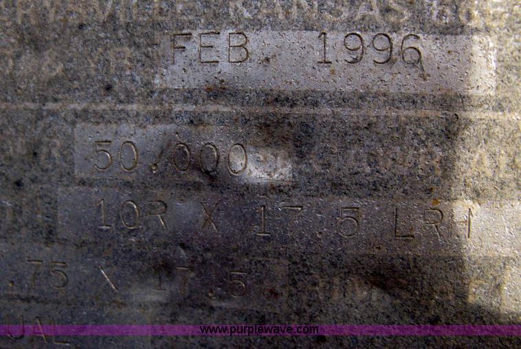 image for item B8444 1996 Landoll Haul 0LL tilt deck equipment trailer