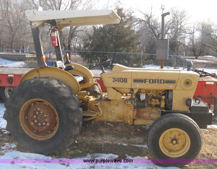 image for item B8445 Ford 340B industrial tractor