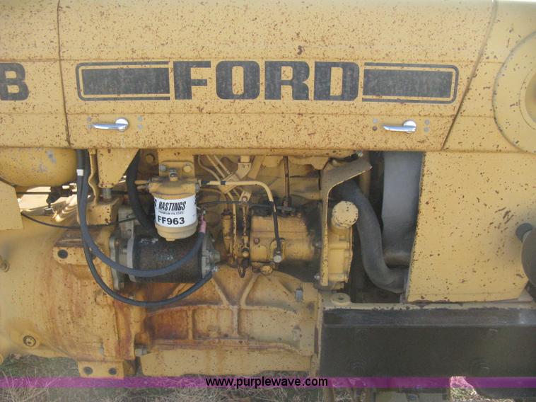 image for item B8445 Ford 340B industrial tractor