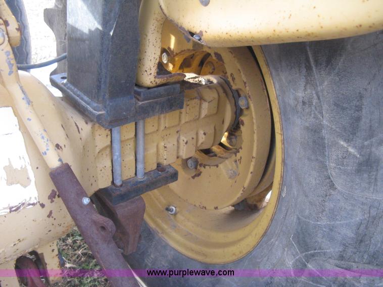 image for item B8445 Ford 340B industrial tractor