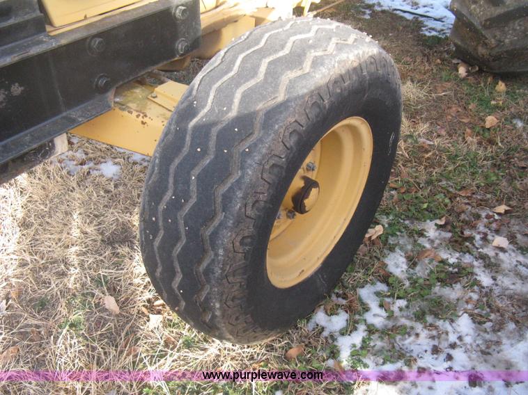 image for item B8445 Ford 340B industrial tractor