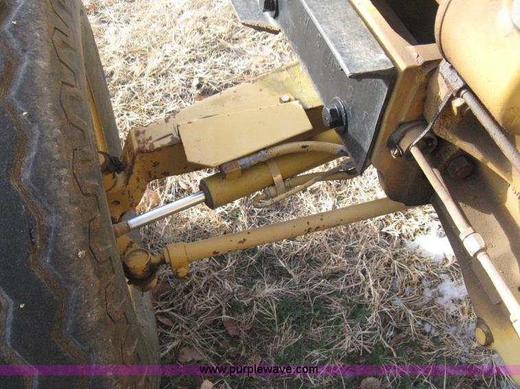 image for item B8445 Ford 340B industrial tractor