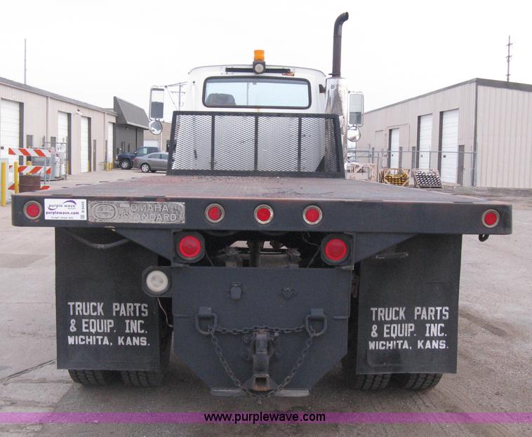 image for item B8449 1988 Ford L8000 flatbed truck