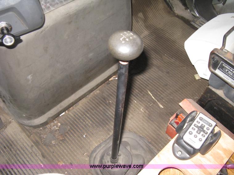 image for item B8449 1988 Ford L8000 flatbed truck