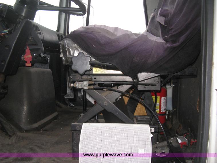 image for item B8449 1988 Ford L8000 flatbed truck