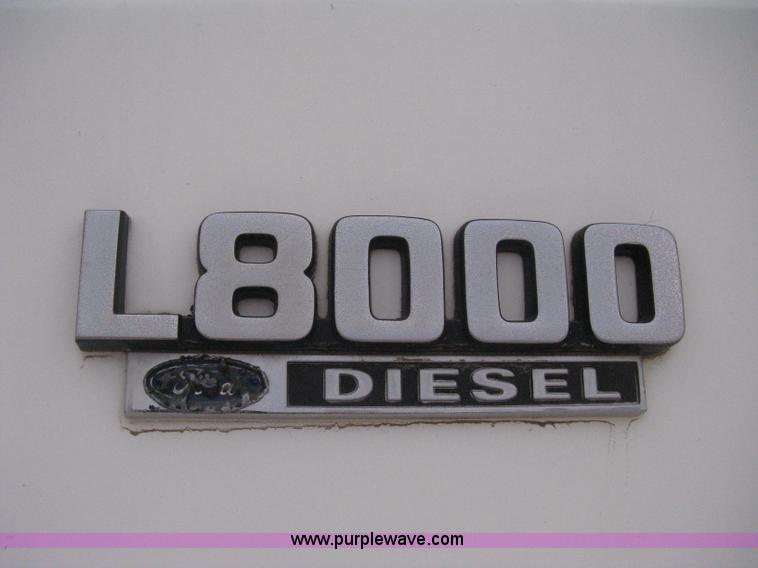 image for item B8449 1988 Ford L8000 flatbed truck