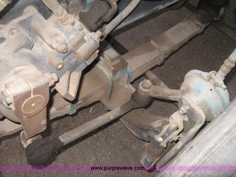 image for item B8449 1988 Ford L8000 flatbed truck