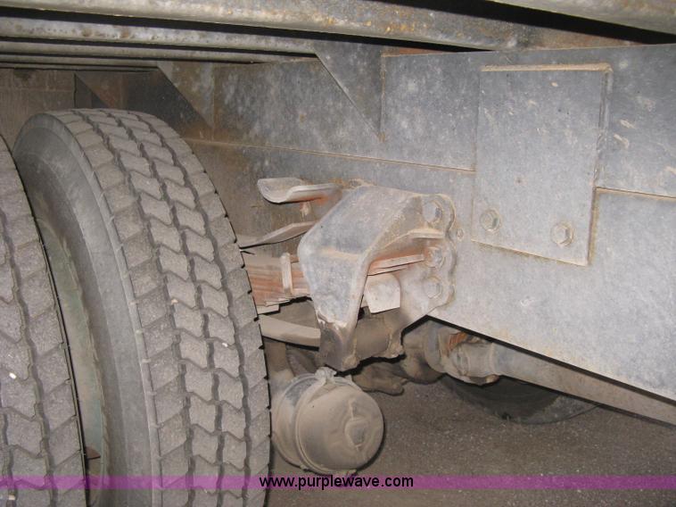 image for item B8449 1988 Ford L8000 flatbed truck