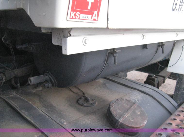 image for item B8449 1988 Ford L8000 flatbed truck