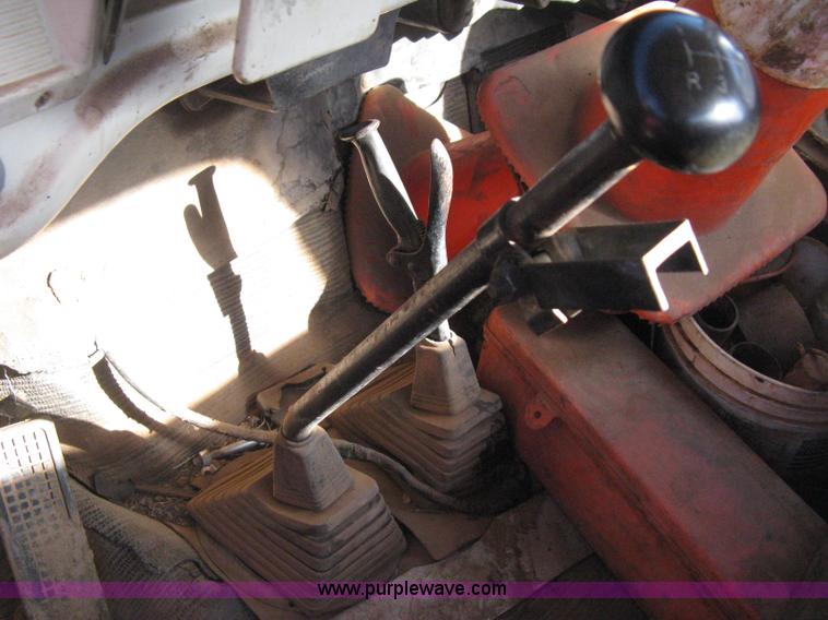 image for item B8450 1971 Ford F700 water truck