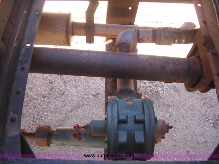 image for item B8450 1971 Ford F700 water truck