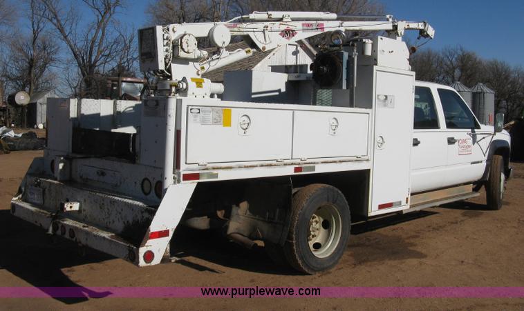 image for item B8452 1994 Chevrolet 3500 Crew Cab utility truck