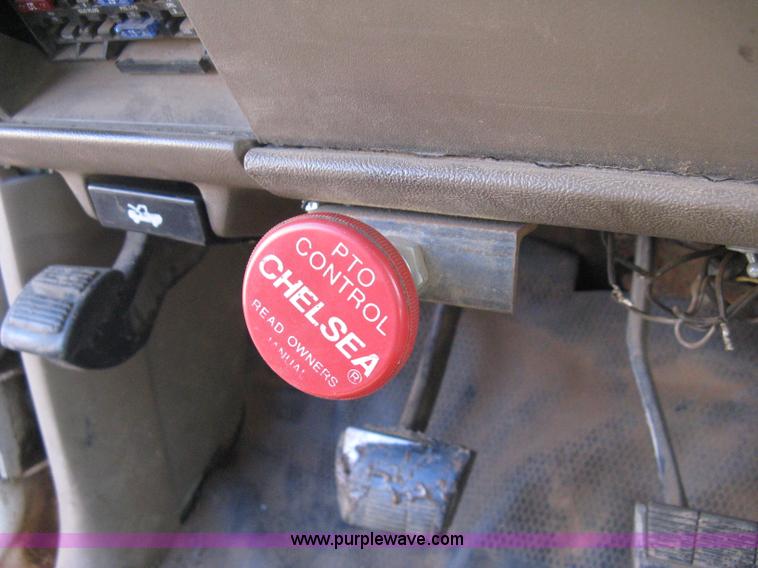 image for item B8452 1994 Chevrolet 3500 Crew Cab utility truck