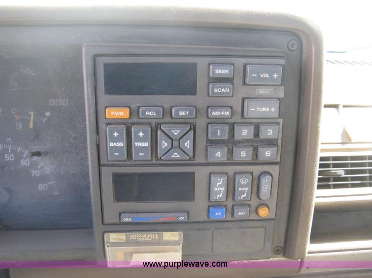 image for item B8452 1994 Chevrolet 3500 Crew Cab utility truck