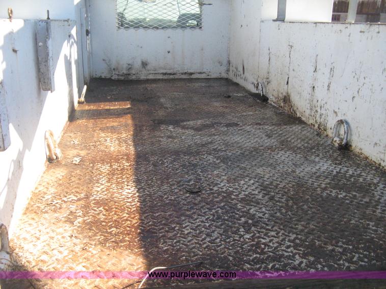 image for item B8452 1994 Chevrolet 3500 Crew Cab utility truck