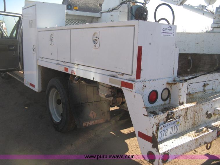 image for item B8452 1994 Chevrolet 3500 Crew Cab utility truck