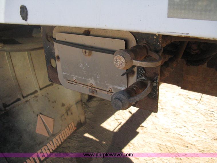 image for item B8452 1994 Chevrolet 3500 Crew Cab utility truck
