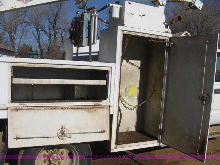 image for item B8452 1994 Chevrolet 3500 Crew Cab utility truck