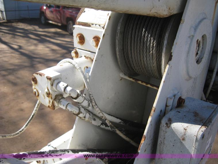 image for item B8452 1994 Chevrolet 3500 Crew Cab utility truck